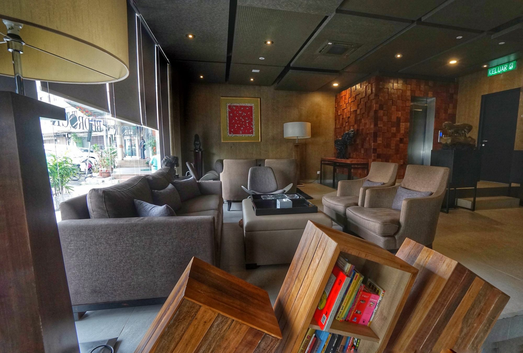 Bedrock Hotel Ipoh Bagian luar foto